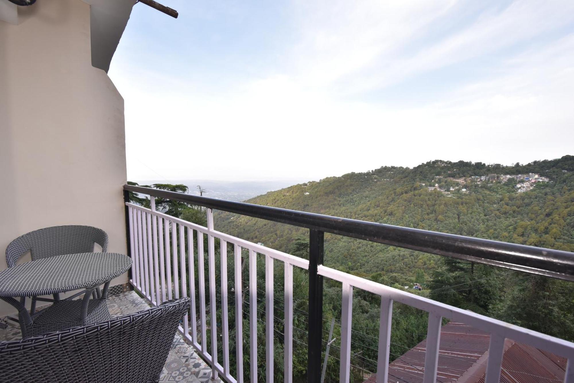 Hotel M And Resort McLeod Ganj Zewnętrze zdjęcie